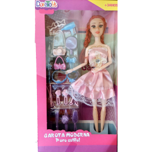 DTY0915 BONECA COM ACESSORIOS